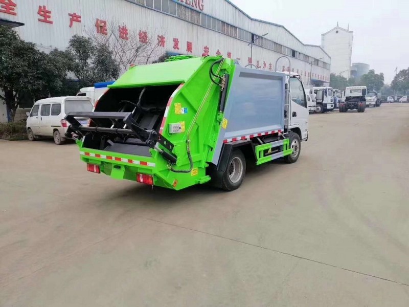 凱馬藍(lán)牌4方壓縮垃圾車