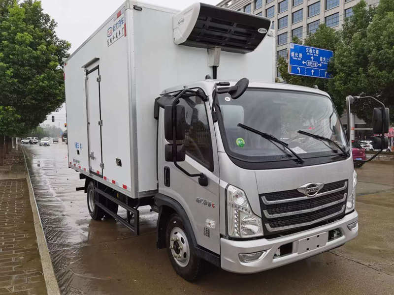 福田時代領航6冷藏車